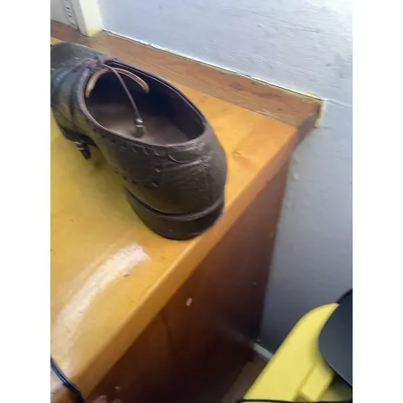 vtg Allen Edmonds Nassau Black Sharkskin Wingtip Brogue Business